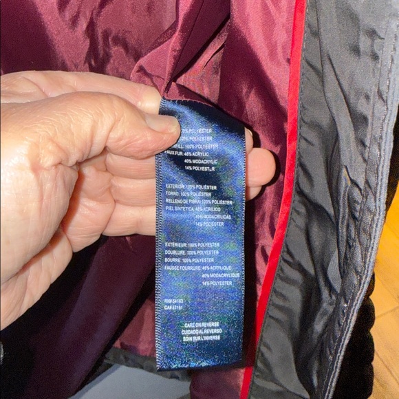 NWT Tommy Hilfiger Black Puffer Coat with Faux Fur Hood XL Pit 22 1/2 - Picture 10 of 13